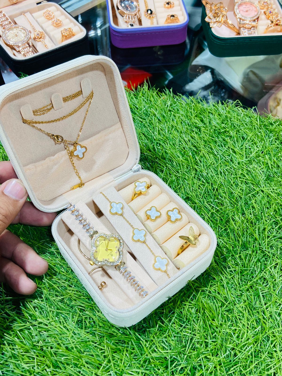 Jewelry Box with Jewelry Set