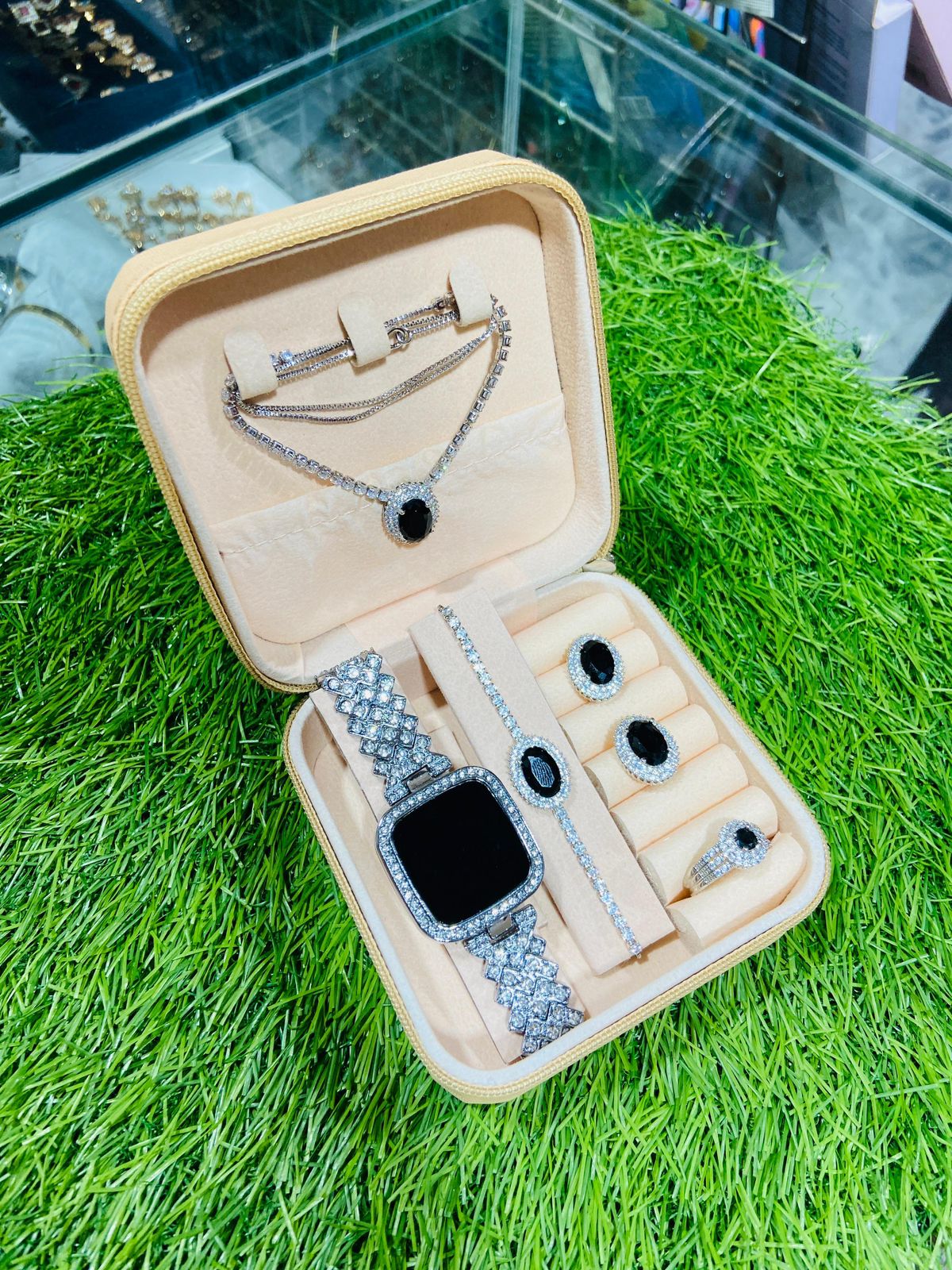 Jewelry Box with Jewelry Set