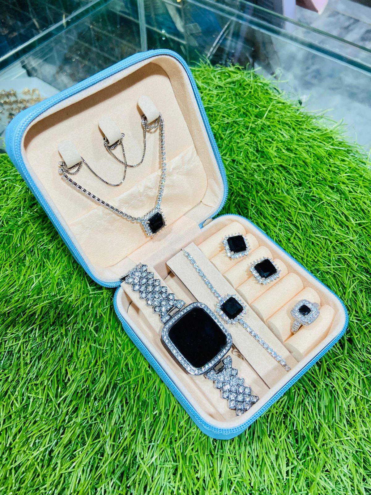 Jewelry Box with Jewelry Set